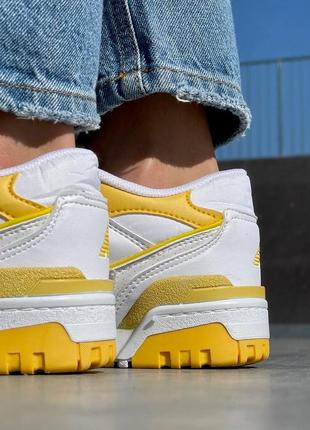 Жіночі шкіряні кросівки new balance 550 ‘yellow logo’2 фото