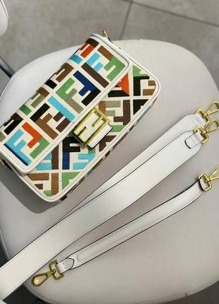 Сумка в стилі fendi