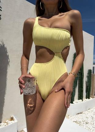 Купальник суцільний монокіні на одне плече фактура 4 кольори