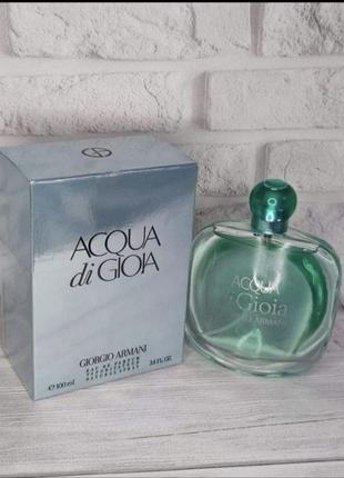 Женские духи giorgio armani.
