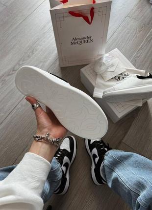Кроссовки alexander mcqueen oversized ivory black