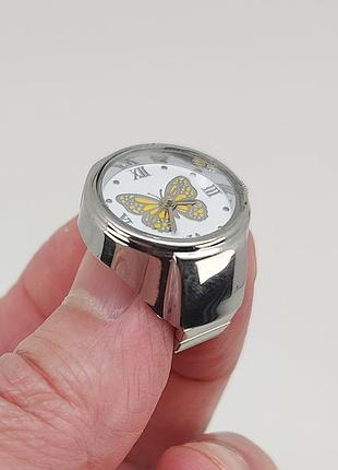 Часы-кольцо на палец кварцевые (с белым циферблатом и бабочкой) арт. 05103