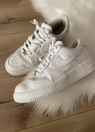 Кросівки оригінал nike air force 40