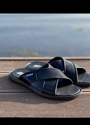 Мужские кожаные шлепанцы, шлепки