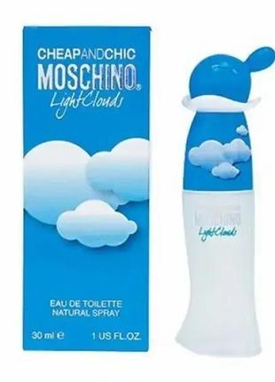 Женский парфюм moschino cheap and chic light clouds