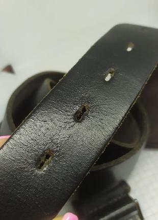 Кожаный ремень с поворотной пряжкой