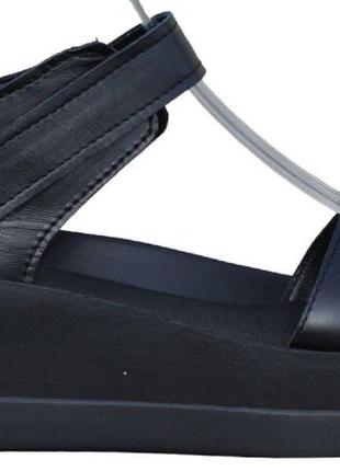 Розміри 36, 37, 38, 39, 40, 41  босоніжки сандалі жіночі viscala шкіряні на платформі, чорні, на липучках5 фото