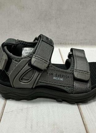 Стильні дитячі босоніжки eebb для хлопчика сірі 29 19.0 см