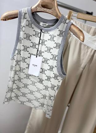 Майка в стиле celine черное молоко