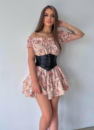 Платье в цветочный принт с короткими рукавами и корсетом на талии 🔥6 фото