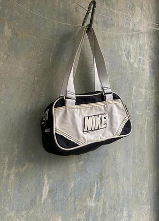 Nike вінтажна сумка shoulder bag1 фото