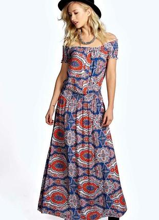 Длинное новое платье knitted