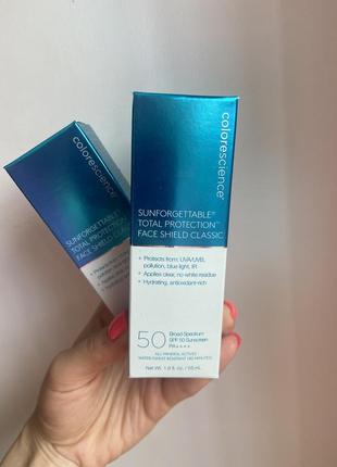 Colorescience sunforgattable total protection face shield spf 50