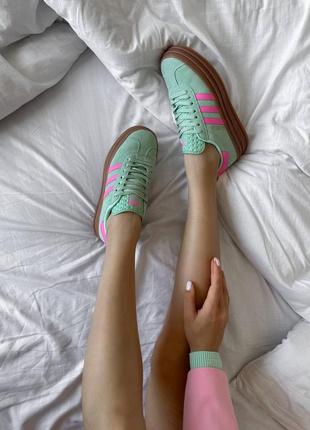 Жіночі замшеві кросівки adidas gazelle green pink кеди адідас газелі2 фото