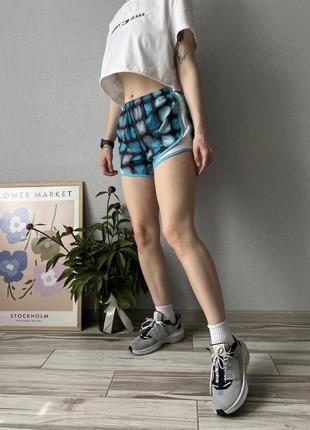 Шорти жіночі спортивні Nike Manoa høy sko til små barn Black для спорту