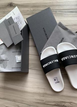 Шлепанцы, шлепки в стиле balenciaga