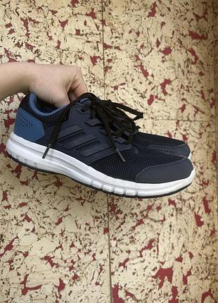 Женские кроссовки adidas