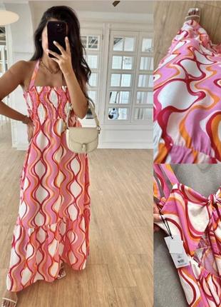 Сарафан в підлогу з оголеною спинкою