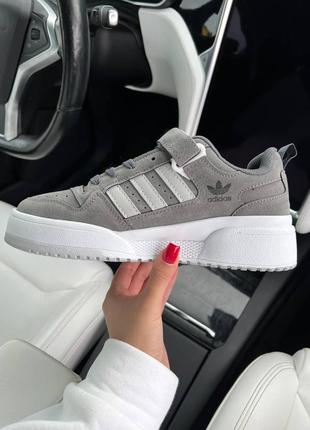 Жіночі шкіряні кросівки adidas forum low 84 grey white адідас форум знижка2 фото