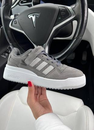 Жіночі шкіряні кросівки adidas forum low 84 grey white адідас форум знижка3 фото