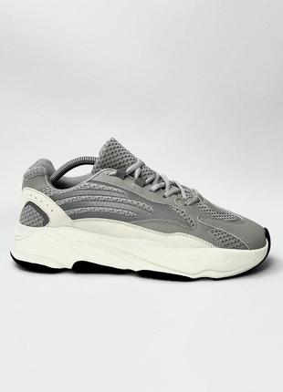 Adidas yeezy boost 700 v2 static5 фото