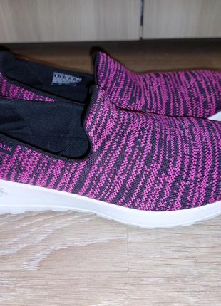 Мокасини skechers р.38