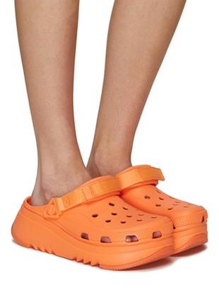 Крокс класік хайкер клог платформа помаранчеві crocs hiker xscape clog persimmon4 фото