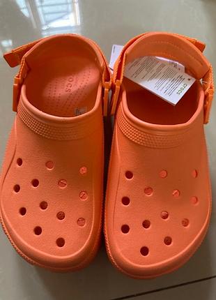 Крокс класік хайкер клог платформа помаранчеві crocs hiker xscape clog persimmon5 фото