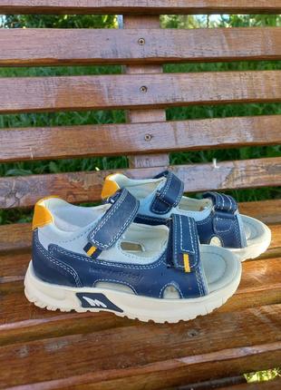 Шкіряні босоніжки для хлопчика