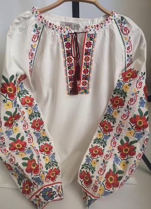 Вышиванка женская