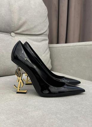 Женские черные туфли ysl opyum pumps на фигурном золотом каблуке кожа туфли yves saint laurent ив