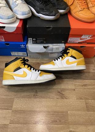 Кросівки nike air jordan 1 mid | кроссовки найк аир джордан оригінал5 фото