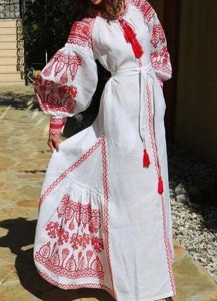 Платье украинское вышитое. вышиванка.