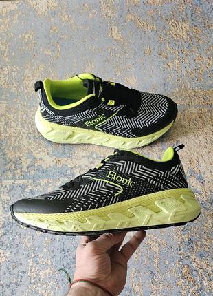 Кроссовки etonic