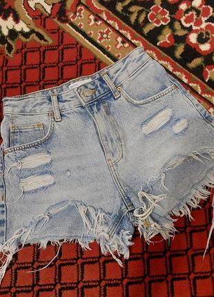 Шорти