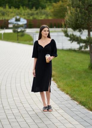 Сукня міді