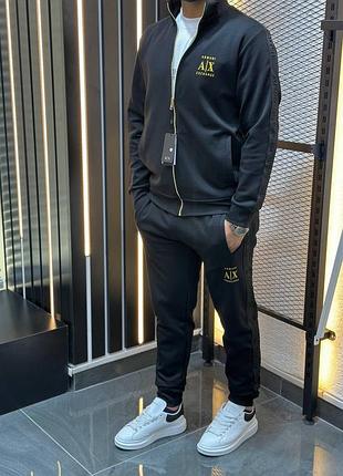 Брендовий костюм