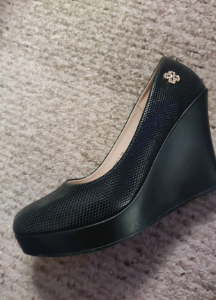 Туфлі чорні