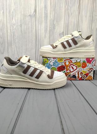 Кроссовки женские подростковые adidas forum low beige chocolate8 фото