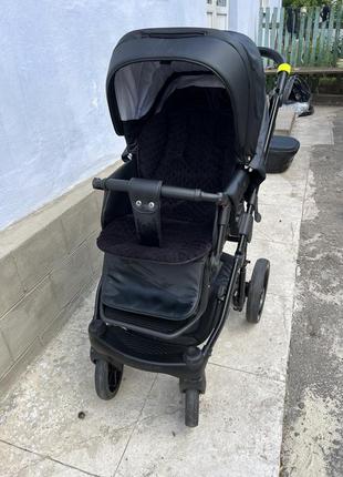 Дитяча коляска 3 в 1