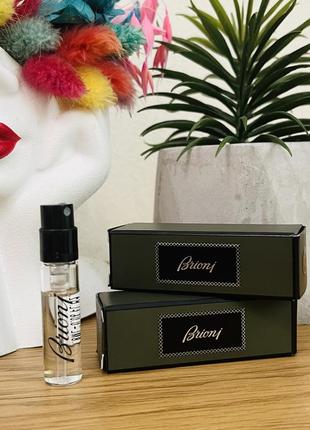 Оригінал пробник парфум парфумована вода brioni eau de parfum essentiel