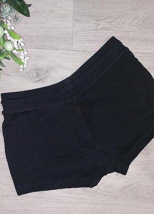 Базові шорти h&m на 10-11рокiв