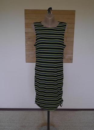 Платье размер l divided