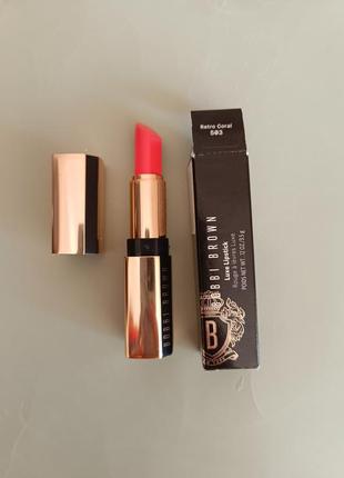 Помада bobbi brown