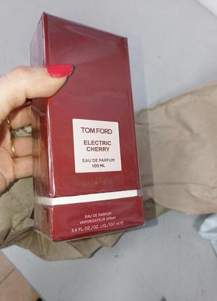 Tom ford electric cherry 100 мл  унисекс парфумированая вода1 фото