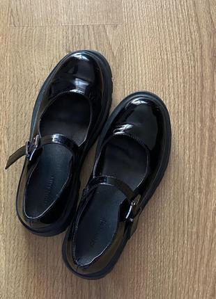 Туфли женские
