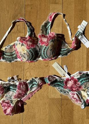 Комплект intimissimi новый