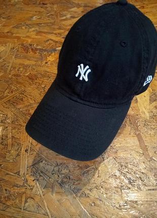 Котонова кепка new era new york 9twenty