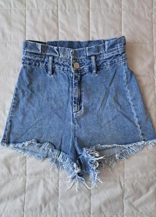 Шорти