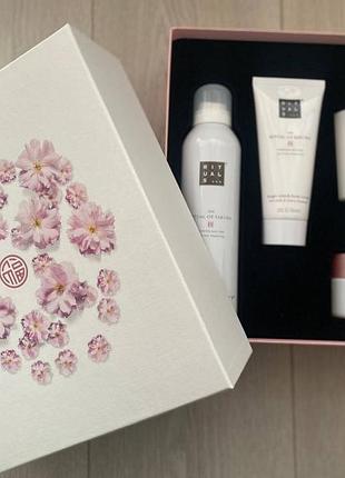 Набор rituals sakura - новый